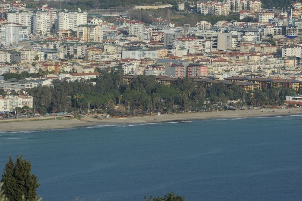 Alanya Without a Car: Castle, Beaches and Nature Transport