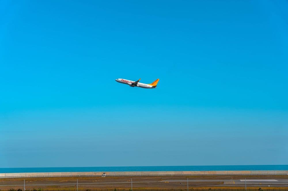 Dalaman Havalimanı Rehberi: Terminal, Ulaşım ve Transfer Seçimi