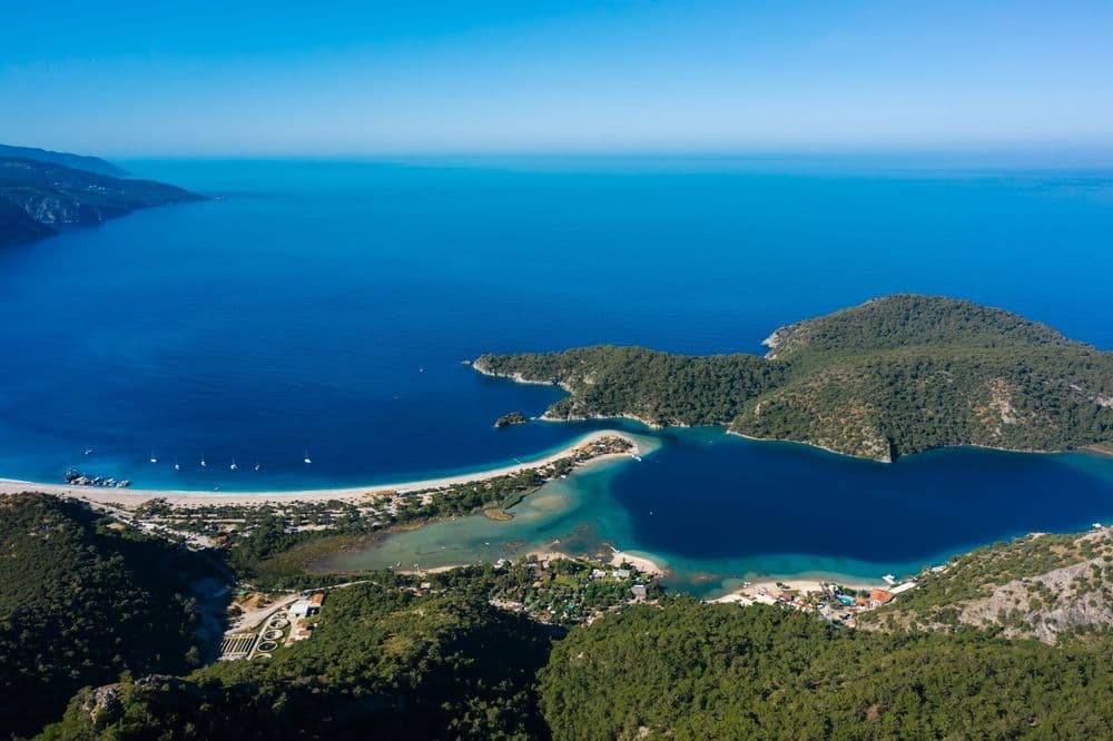 İçmeler Gezi Rehberi: Plaj, Konaklama ve Marmaris Ulaşımı